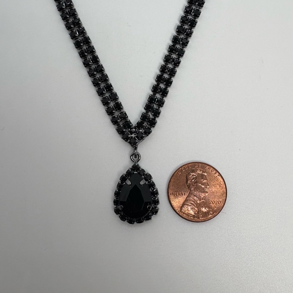 Black Crystal Teardrop Rhinestone Necklace And Earrings, Brand New - Picture 10 of 10